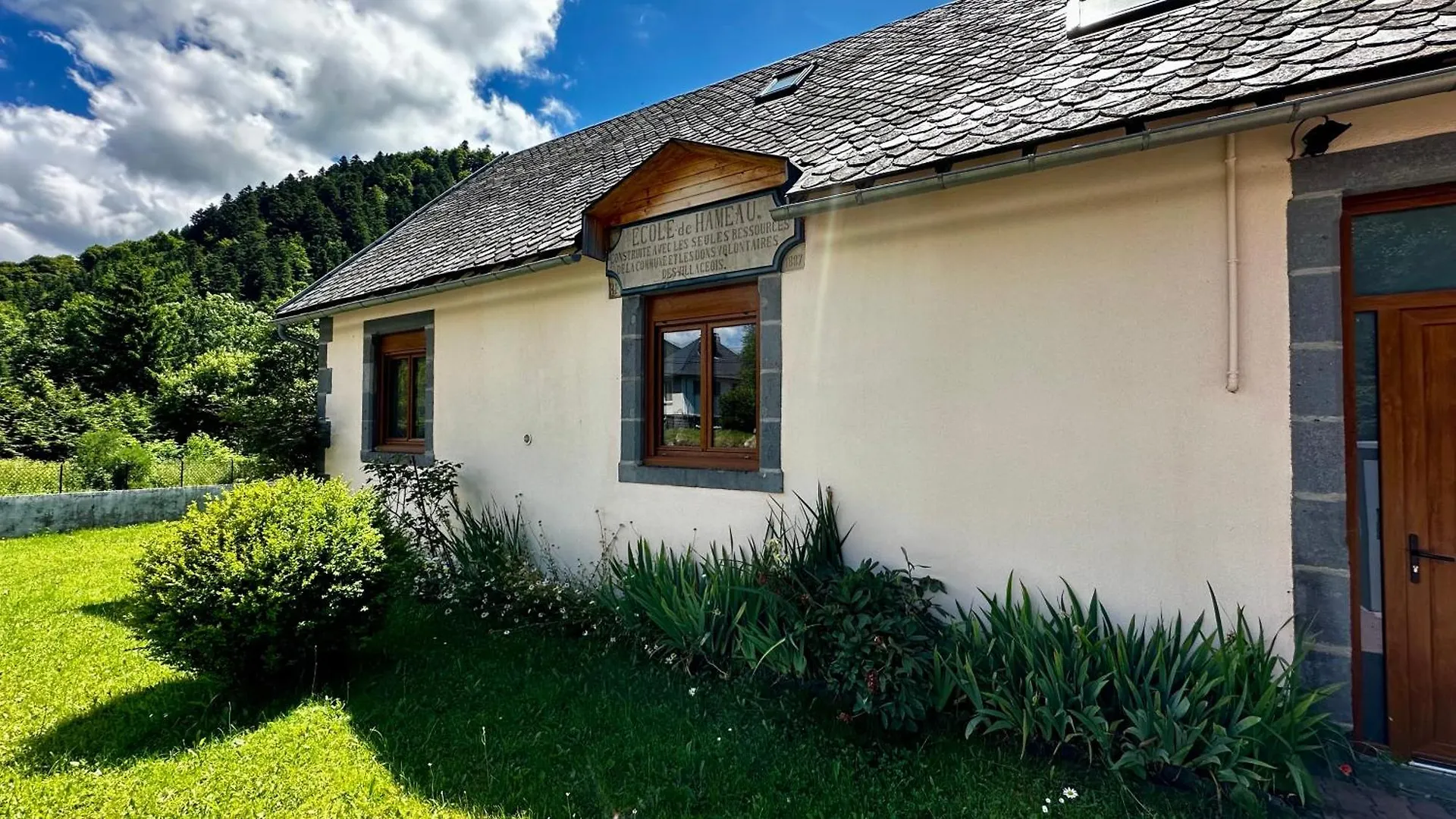 L'Ecole Du Hameau 9Pers Le Mont Dore 0*, Le Mont-Dore